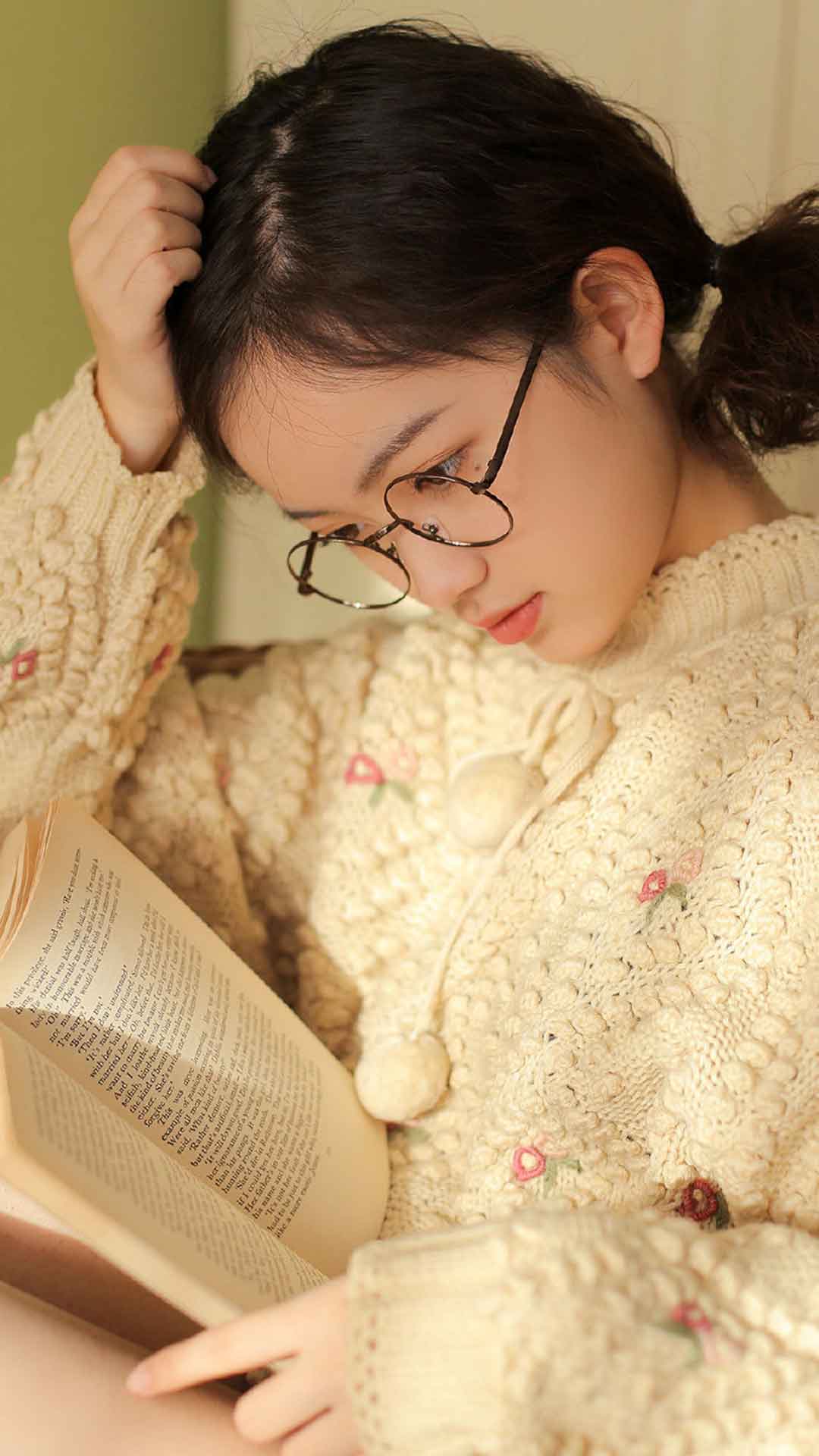 小清新文艺美女性感写真图片手机壁纸