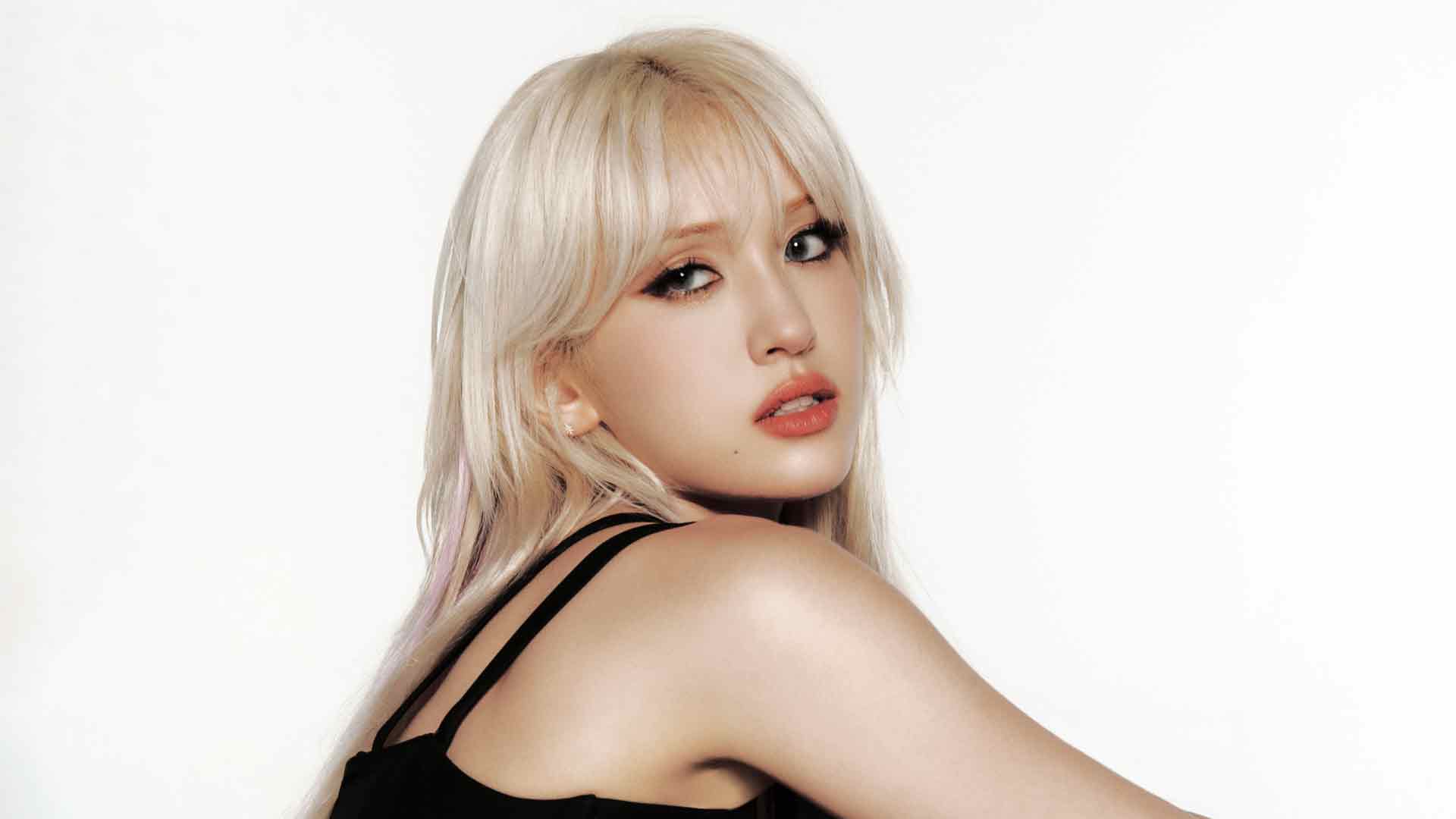 全昭弥 Jeon Somi 金发桌面壁纸